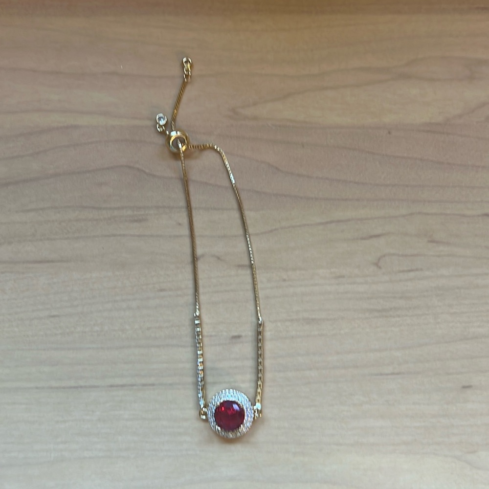 NWT gold tone anklet with red jewel and stone accents